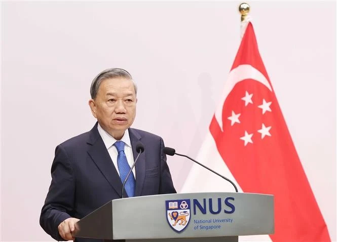Party chief highlights Vietnam-Singapore cooperation opportunities in science, technology
