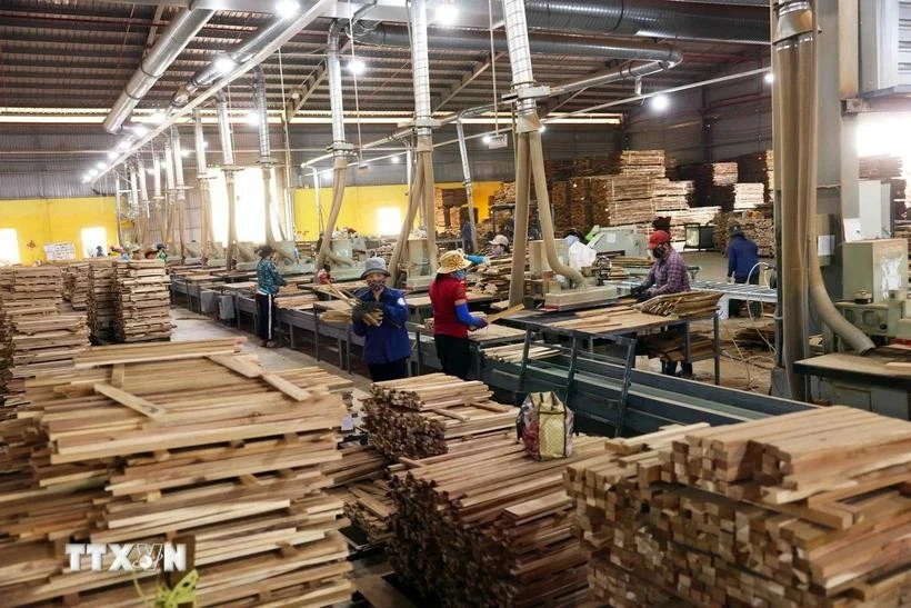 Vietnamese exporters reinvent solutions on US’s 90-day pause on reciprocal tariffs