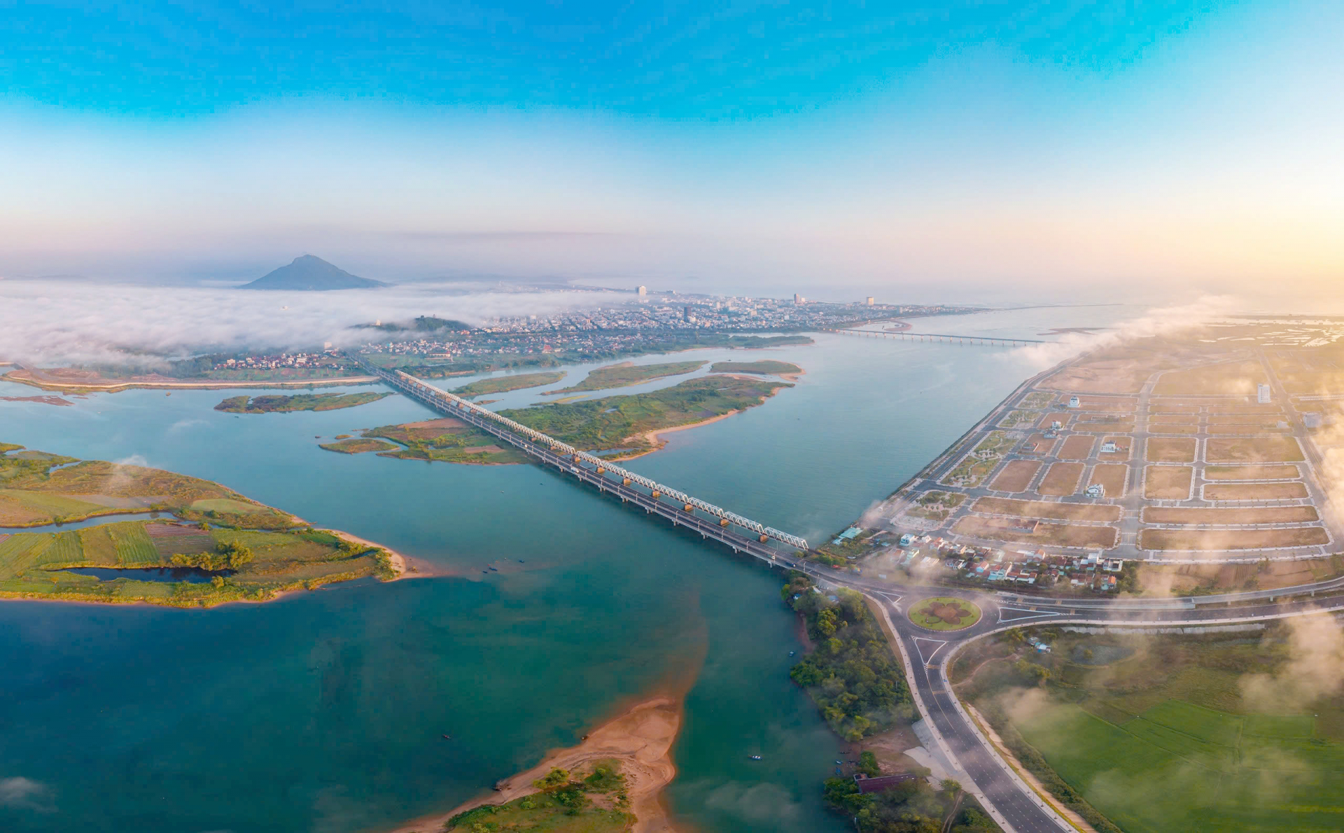 Ba River - connecting flow