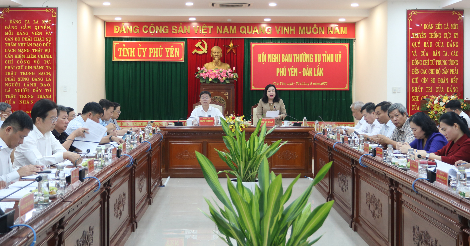 Commenting on the draft document to submit to the Provincial Party Congress, tenure 2025-2030