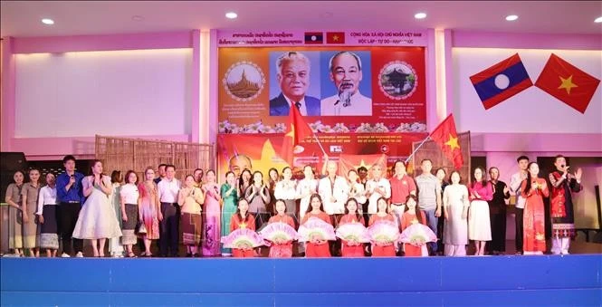 President Ho Chi Minh’s 135th birthday marked in Laos