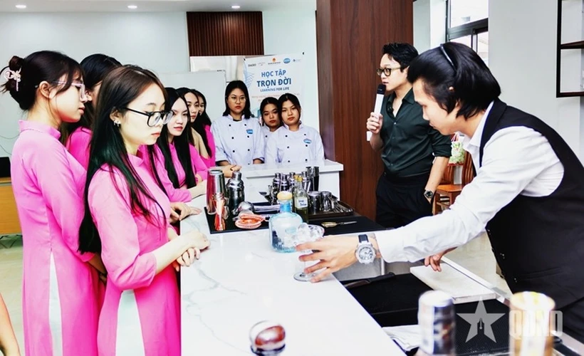Vietnam’s tourism industry needs high quality hands-on training to improve workforce