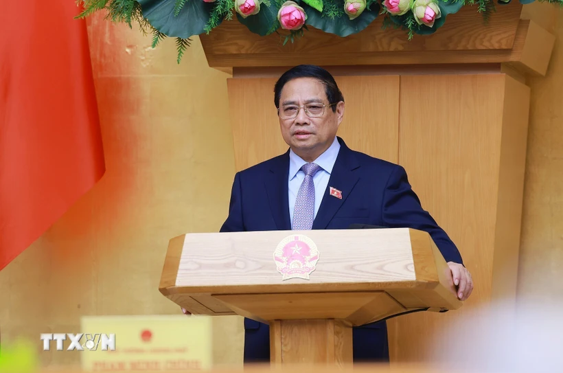 Regular cabinet meeting focuses on works celebrating National Day, apparatus streamlining