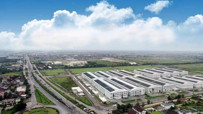 Vietnam seeks to draw more FDI inflows into semiconductors, AI