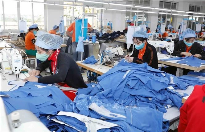Vietnam’s garment-textile exports top 17 billion USD in five months