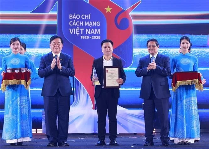 Revolutionary press must ignite aspiration for stronger, more prosperous Vietnam: PM