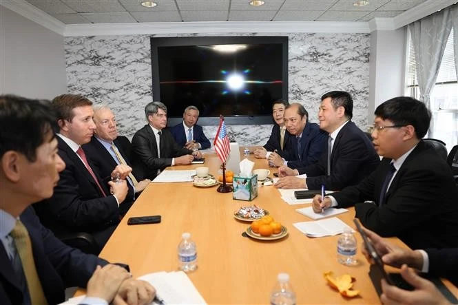 Vietnamese trade minister works with US businesses
